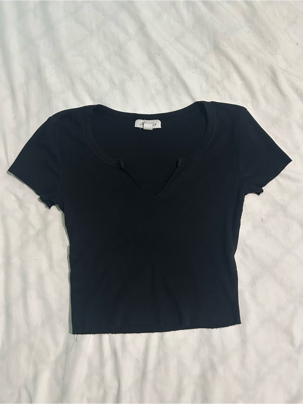 Women's Black Short Sleeve Notch Neck Crop Top